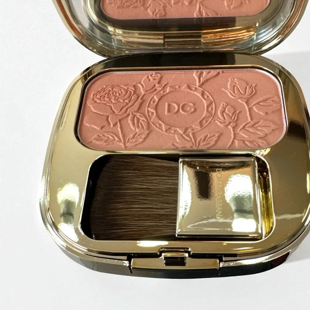 Dolce & Gabbana Blush of Roses Blush - 500 APRICOT. NIB DISCONTINUED luminous - Picture 1 of 3